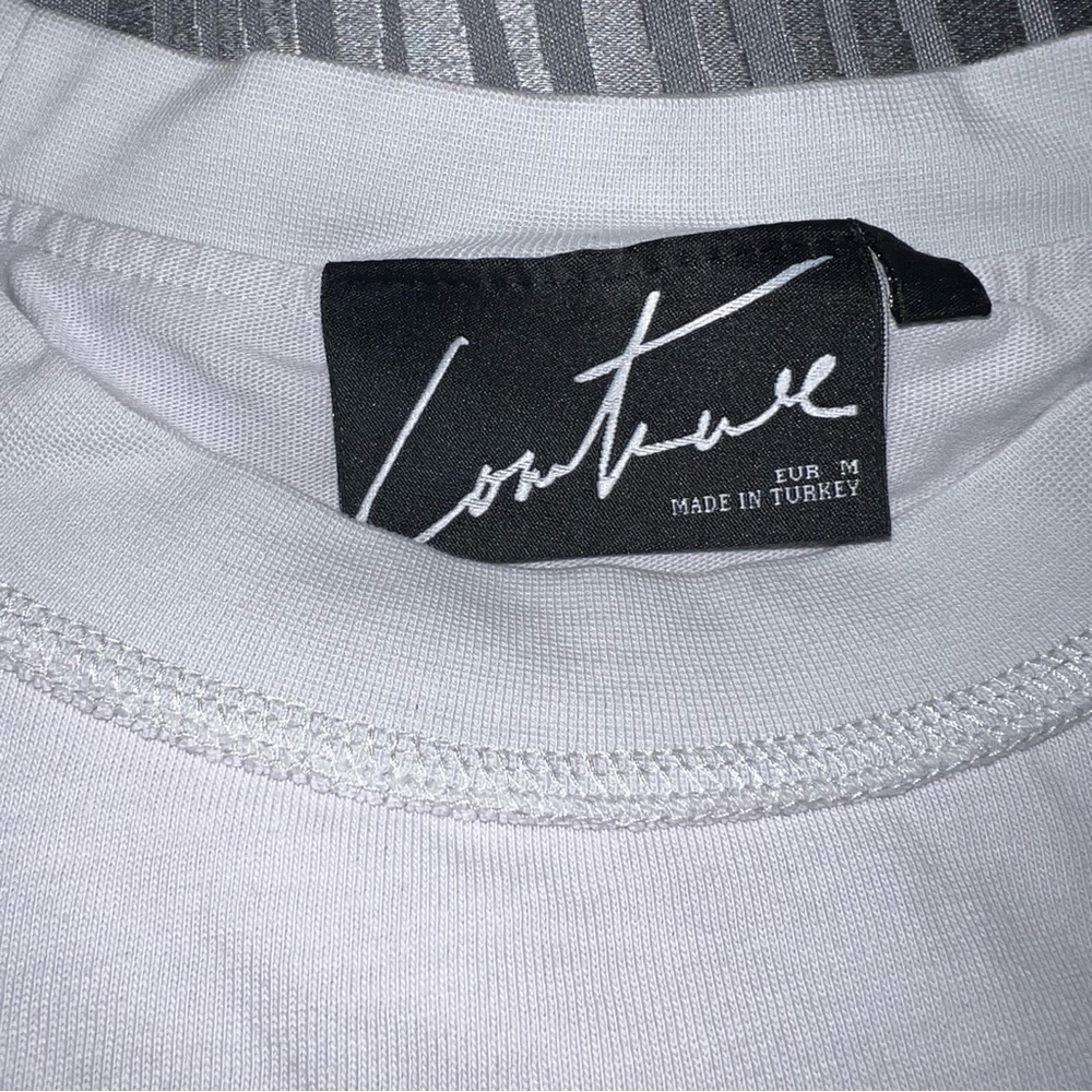 The Club Couture T-shirt - Picture 5 of 6